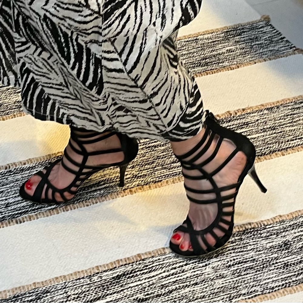 Black sexy suede shoes, size 7, perfect for dancing
